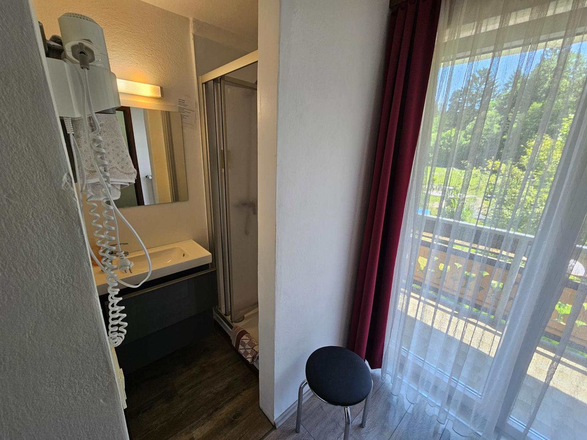 Pension Waldesruh Velden am Wörthersee Εξωτερικό φωτογραφία